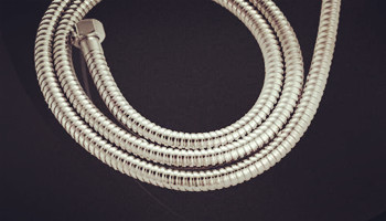 哪个牌子的花洒淋浴软管比较好？