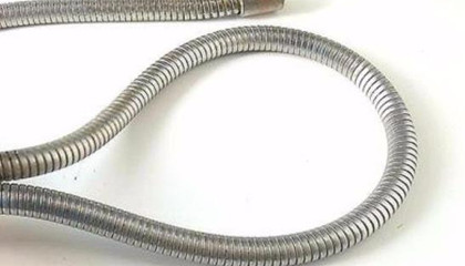 怎么延长金属防爆淋浴管使用寿命？需正确安装！